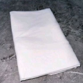 Dress midi putih polos oversize