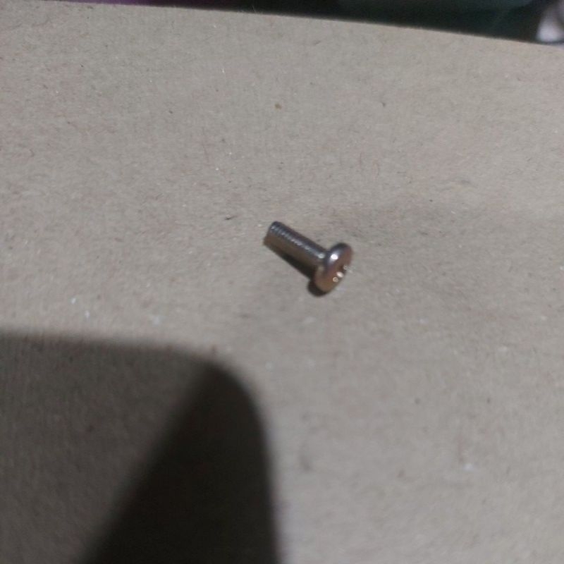 Baut M2.5 x 7mm kunci obeng