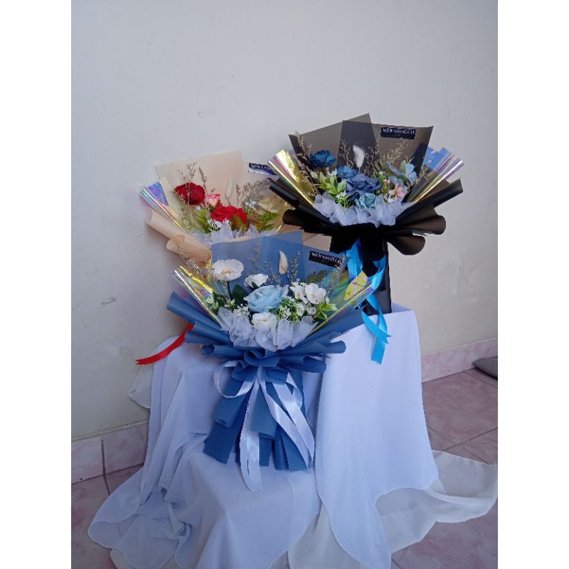 

Laluna Bouquet