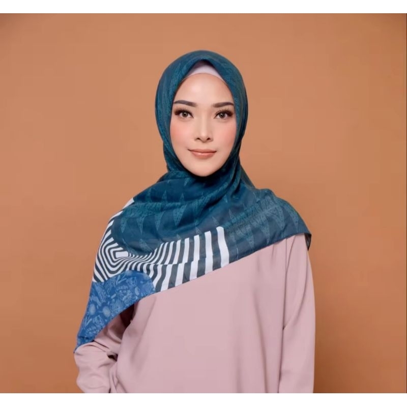 Hijab Zaskia Mecca ORi scarft Jakarta
