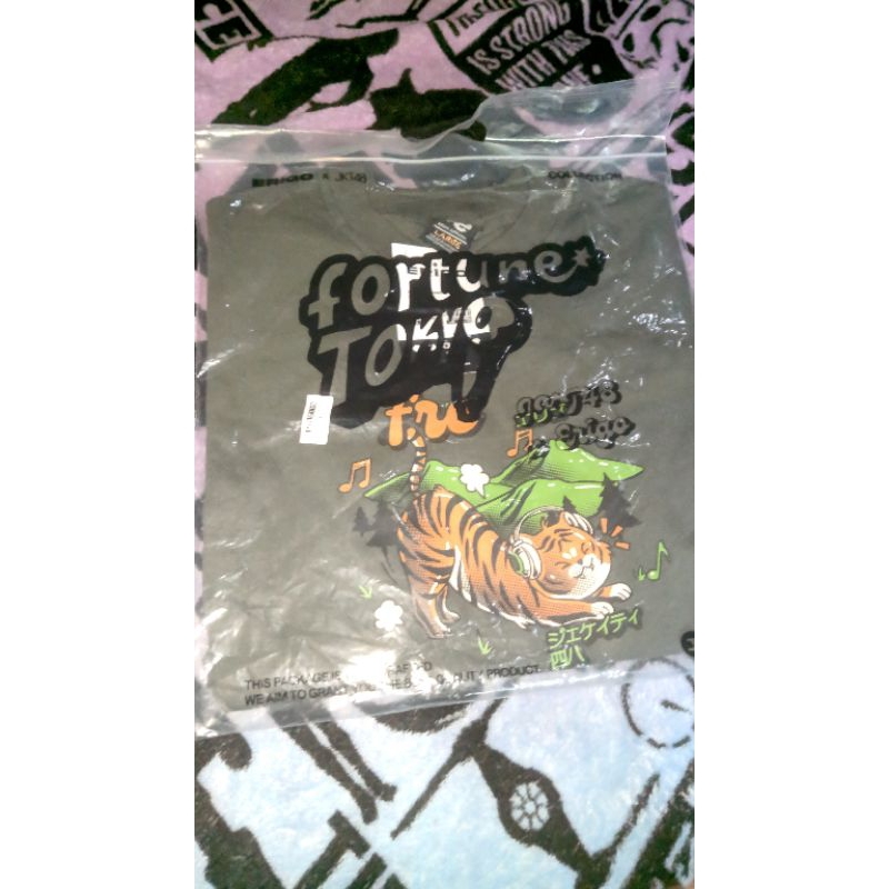 Erigo T-shirt Oversize | JKT48 Freya Emoji Series Size L