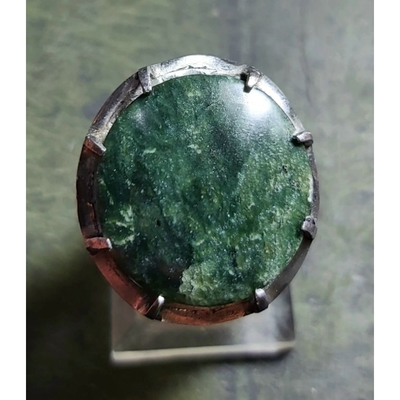 Giok Nephrite
