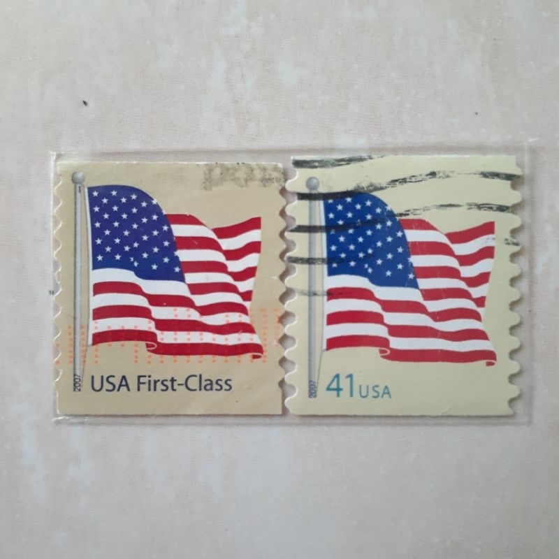 

Perangko USA 2007 Regular Issue Flag Stamp Tahun 2007 set 2pcs