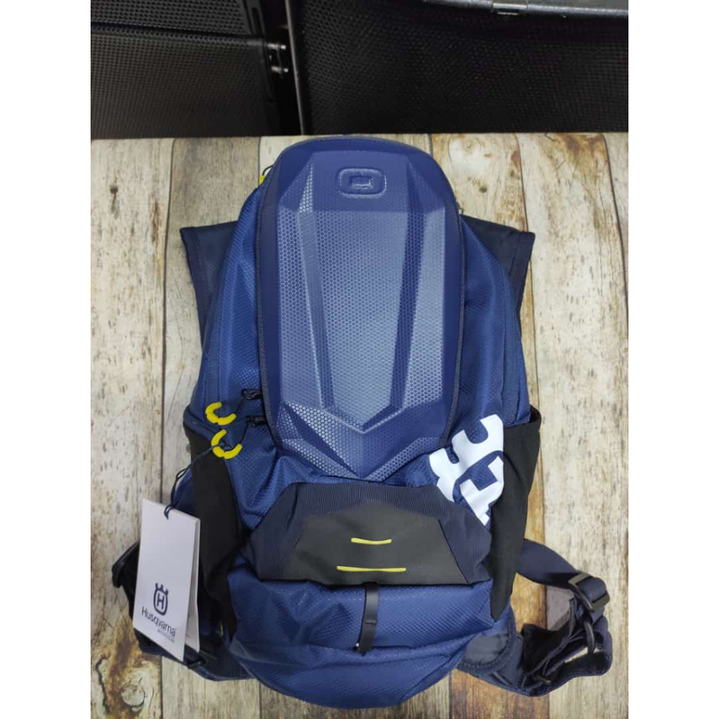 OGIO HUSQVARNA 2023 DAKAR BACKPACK 3.0 L HYDRATION BAG