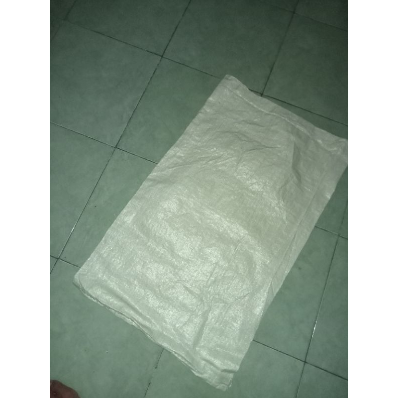 

sak beras poloss 50 kg