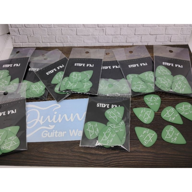 Pick Gitar Steve Vai Ibanez original Jepang