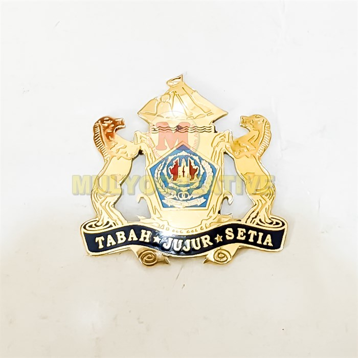Pin Logo Kadin Emblem Kadin Denpasar Bahan Logam Kuningan
