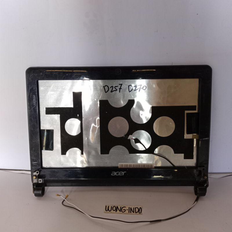 Casing frame lcd acer aspire one D257 D270