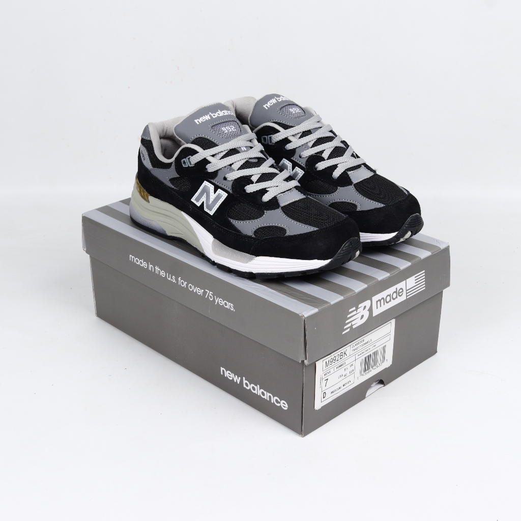 (SLPRDS) Sepatu New Balance 992 BK Black White Grey - NB 992