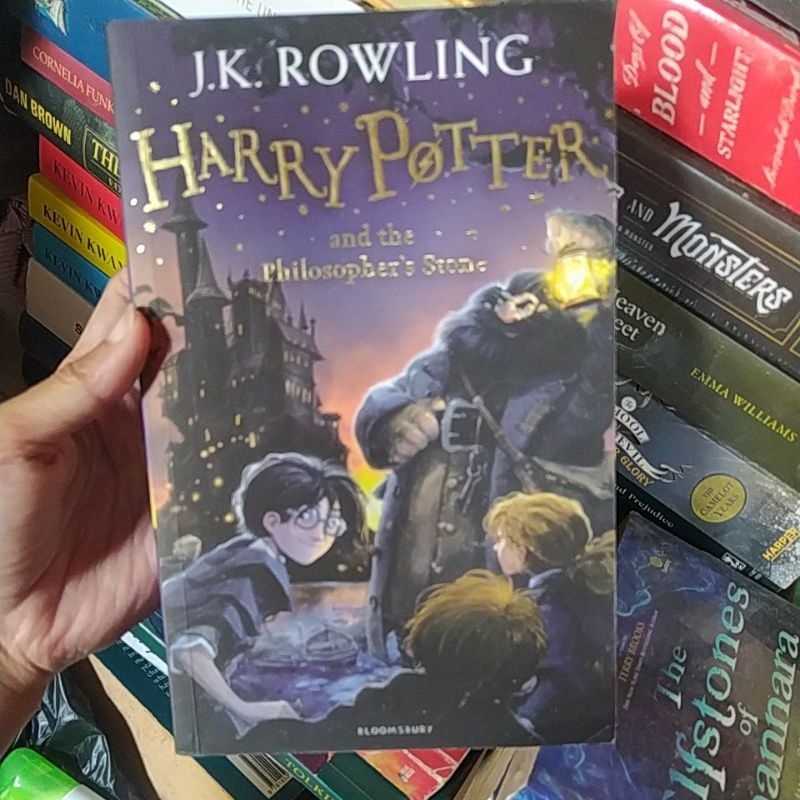 Novel Harry Potter and the Philosopher's Stone Bloomsbury preloved original | Novel harry potter bek