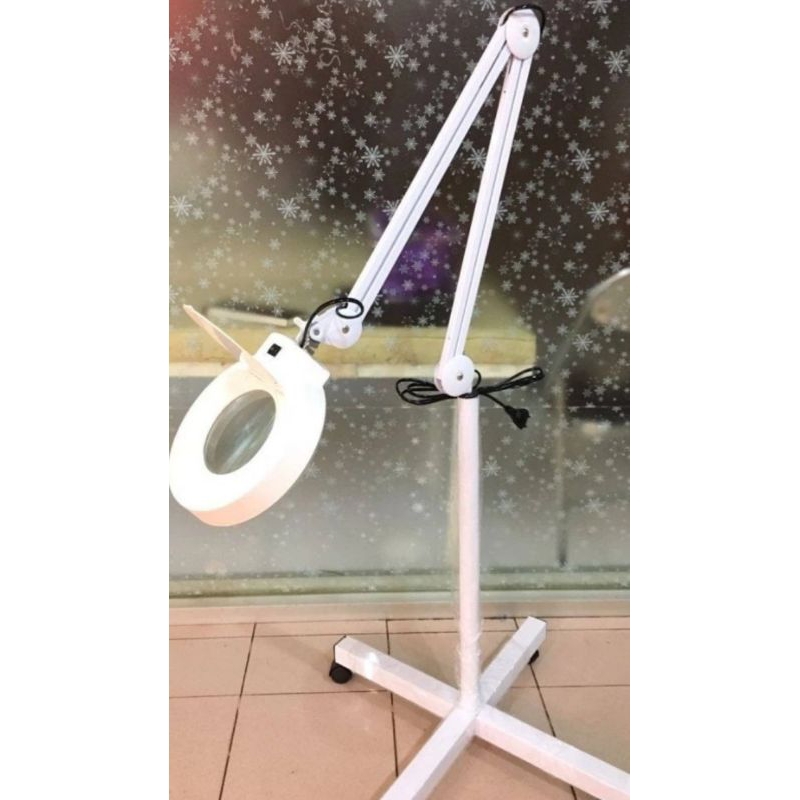 lampu facial+kaca pembesar LED