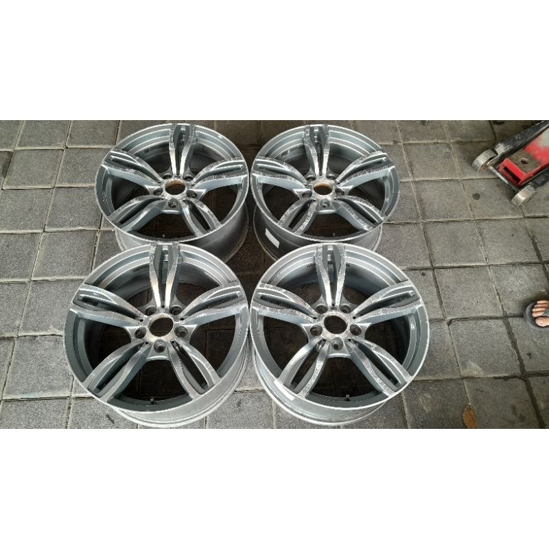 VELG SEKEN MOBIL RACING BMW RING 18 LEBAR 8.5/9.5 BAUT 5X120