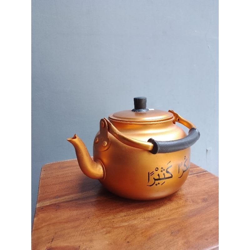 Teko Arab / Teko Kuning / Teko Air zam zam