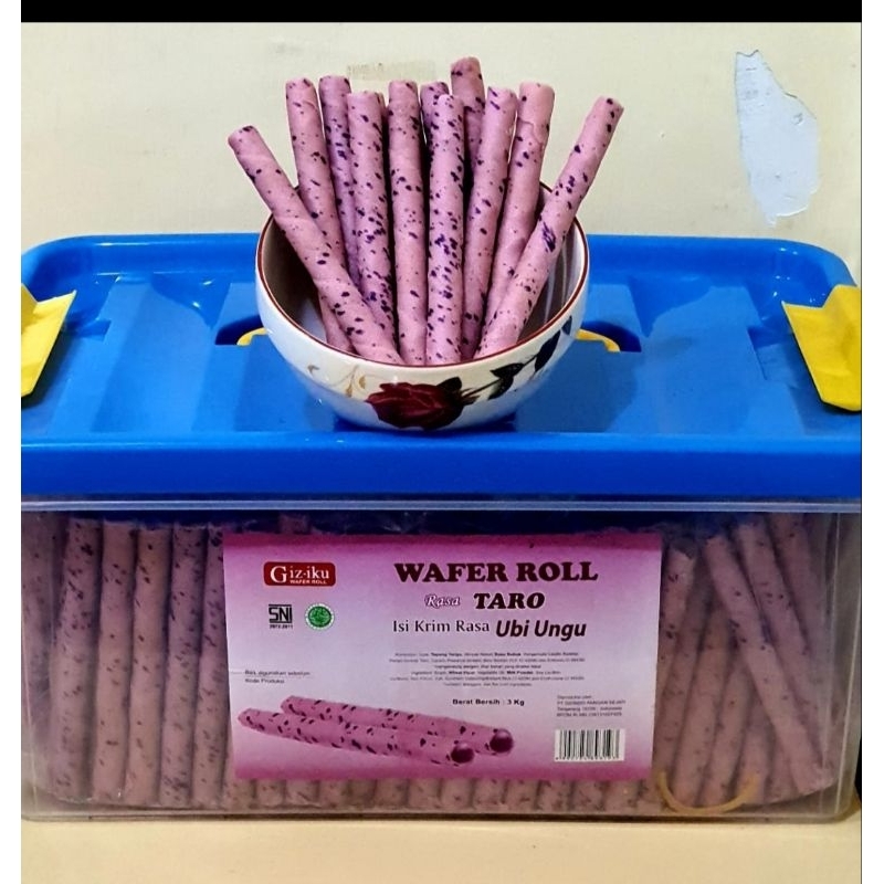 

SNACK KILOAN 500gr ASTOR ROLL UBI UNGU CEMILAN MURAH