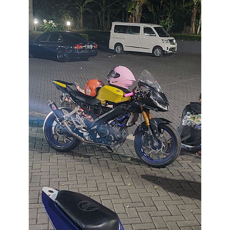 Header R9 Zeta Cbr150r facelite pnp r15v3