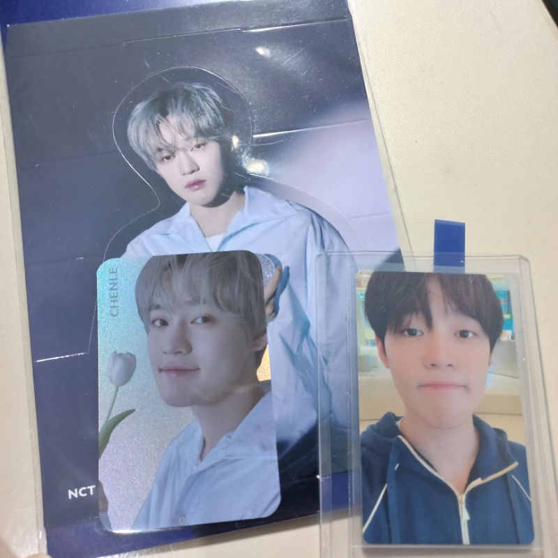 photocard pc chenle bread yzy hello future pair whit hologram starry day drem you get 2 photocard