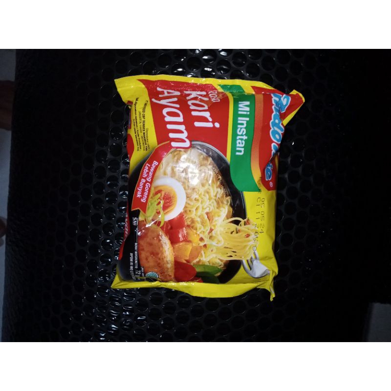 

paket Indomie kari ayam 5 diskon live