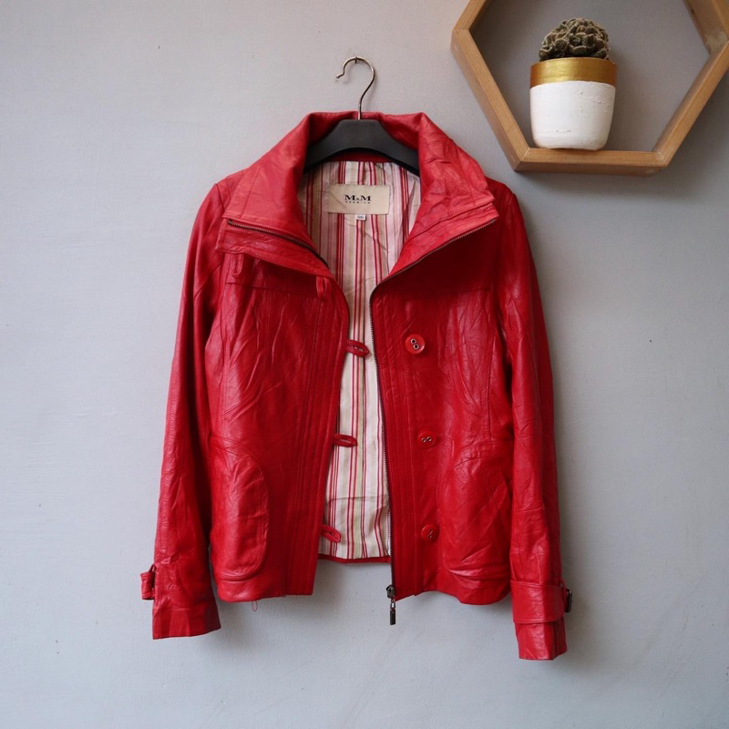 Jaket kulit asli cewek wanita merah outer Pl bekas preloved second