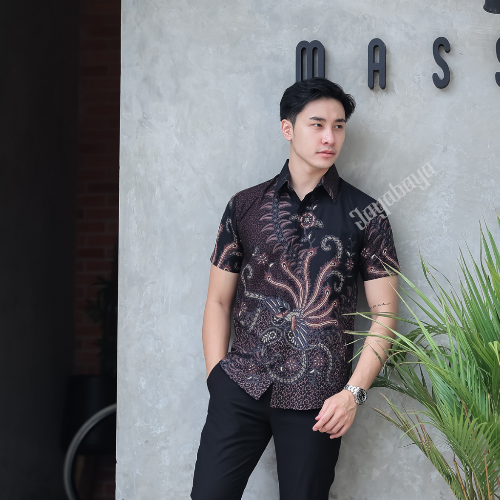 Jayabaya Batik GUMILAR PENDEK Kemeja Batik Katun