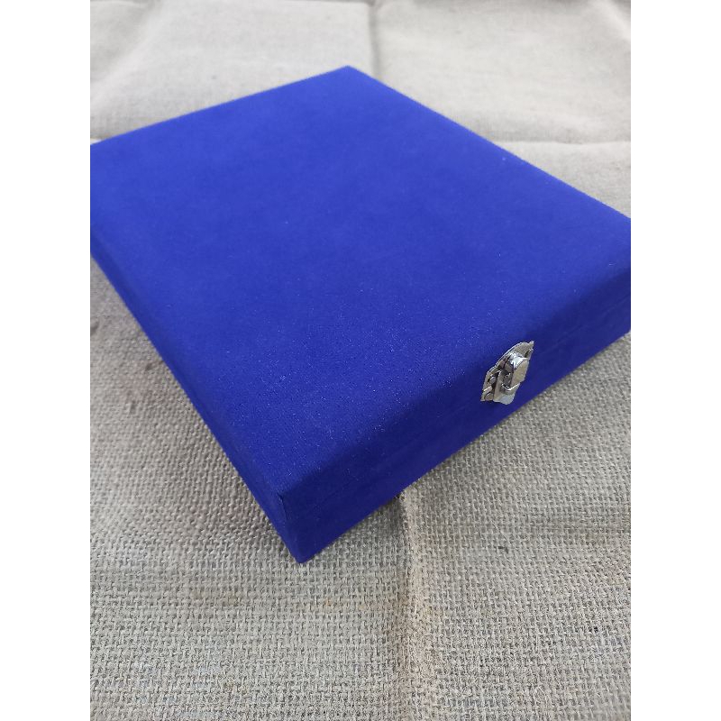 

BOX BLUDRU PLAKAT/VANDEL AKRILIK