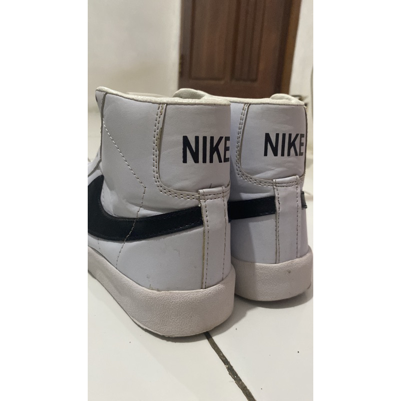nike blazer