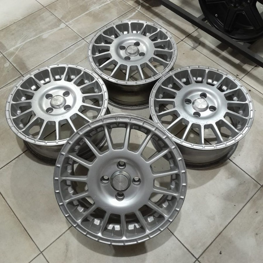 Velg Seken Racing Hsr R15 Mobil Sigra Brio City Ring 15 Baut 4x100