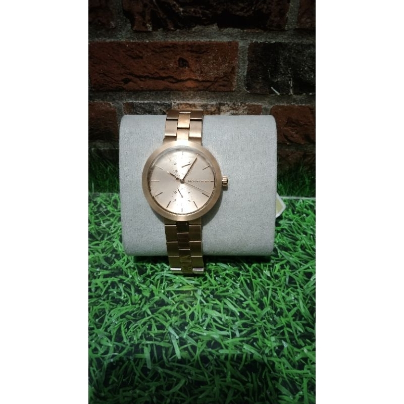 jam wanita  MK original