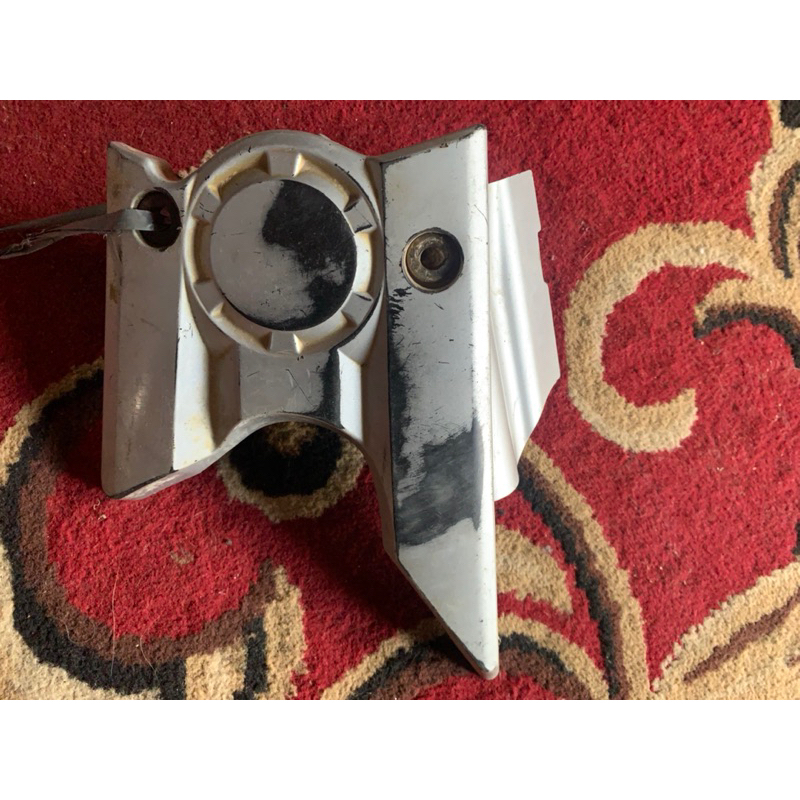 tutup gir depan jupiter z robot second