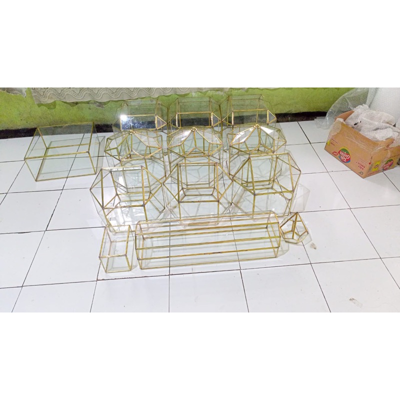 box hantaran seserahan terarium,hantaran terarium,seserahan terarium
