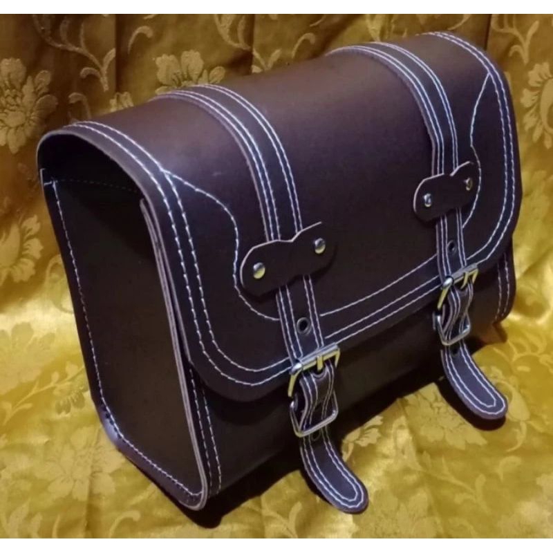 Tas motor touring Kawasaki W175.Tas motor Kawasaki W175