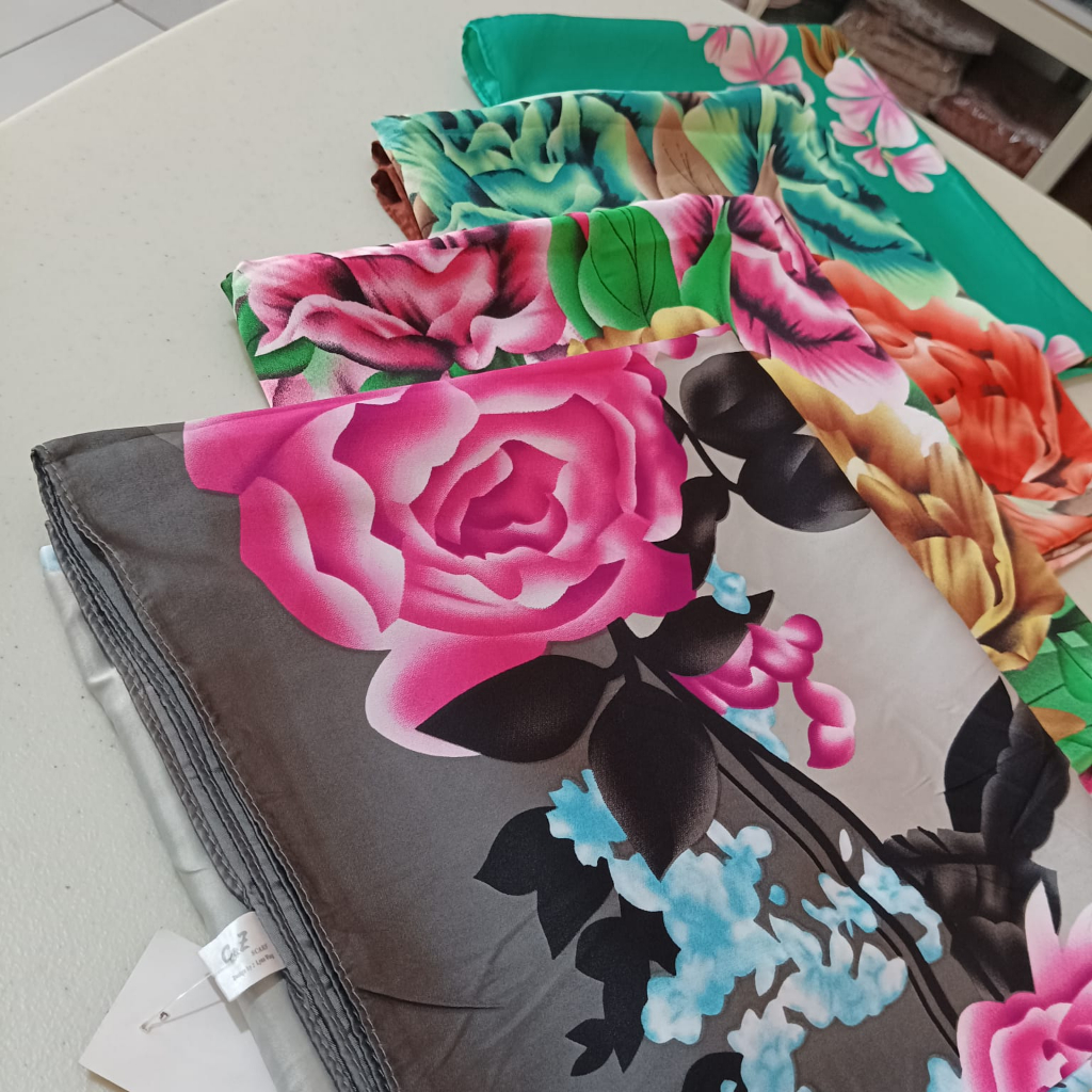 Scarf The Satin / Scarf Satin / Scarf Velvet / Hijab Square / Hijab Segi Empat / Square Motif