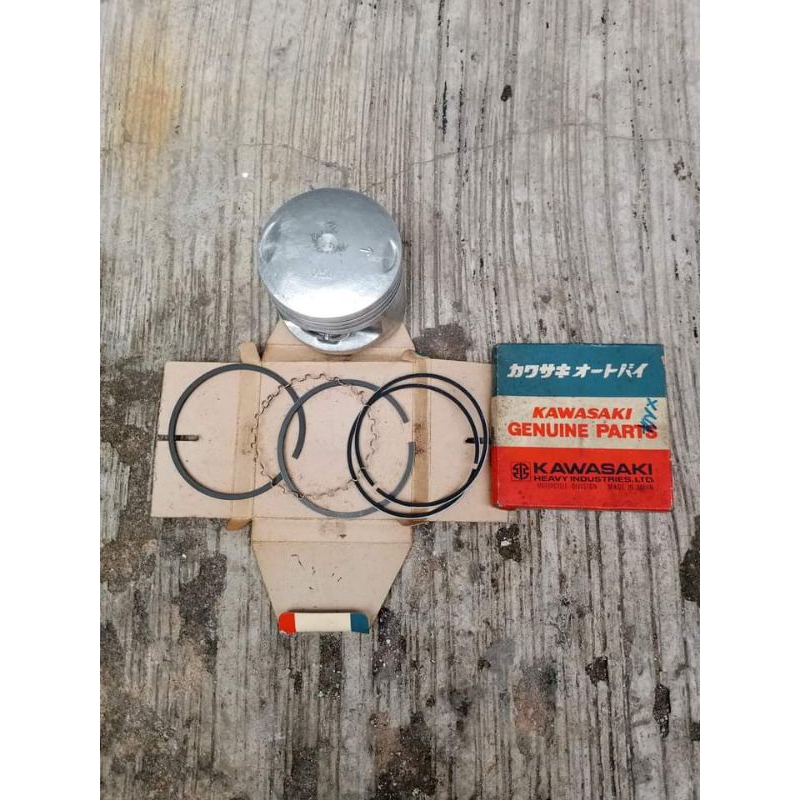 piston Kawasaki kz200 original piston Kawasaki Binter merzy kz200 OS 50 Kawasaki Binter merzy kz200 