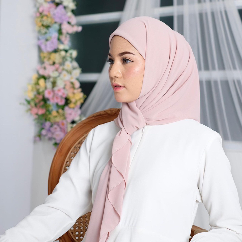 Minor Defect Sale Hijab Segiempat Instant | Hijab Segitiga Instant