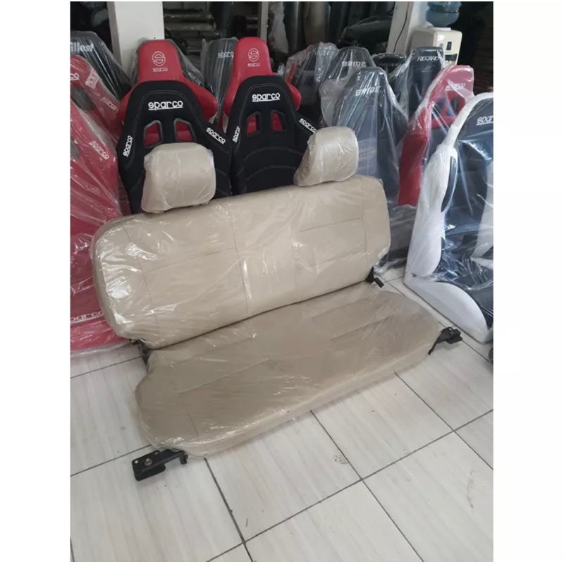 Jok belakang Isuzu panther hadap depan