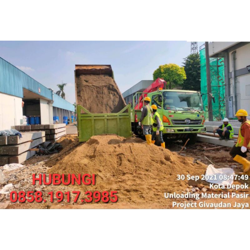 Puing Tanah Merah Campur Pengurugan Uruk Puing Gali Kolam Urugan Pengurugan Uruk