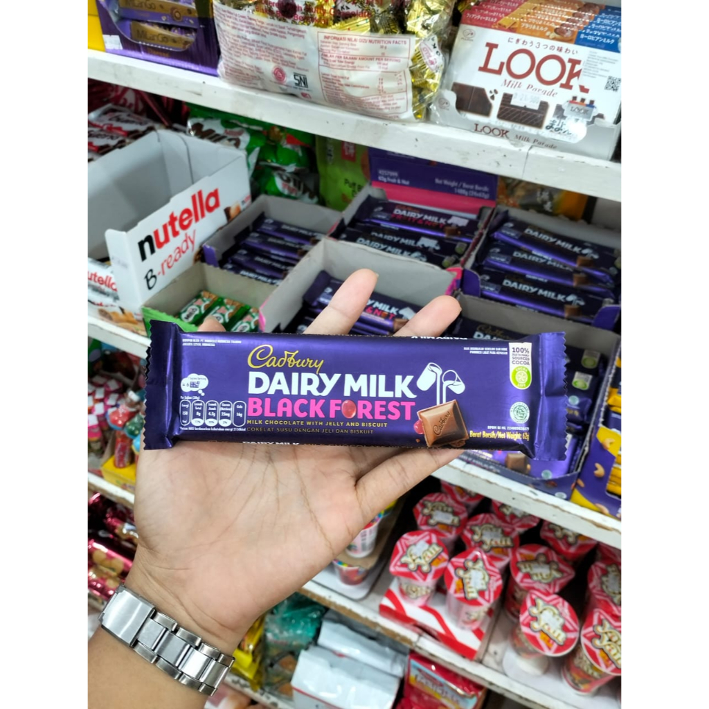 

delfi cadburry black forest 62g impor