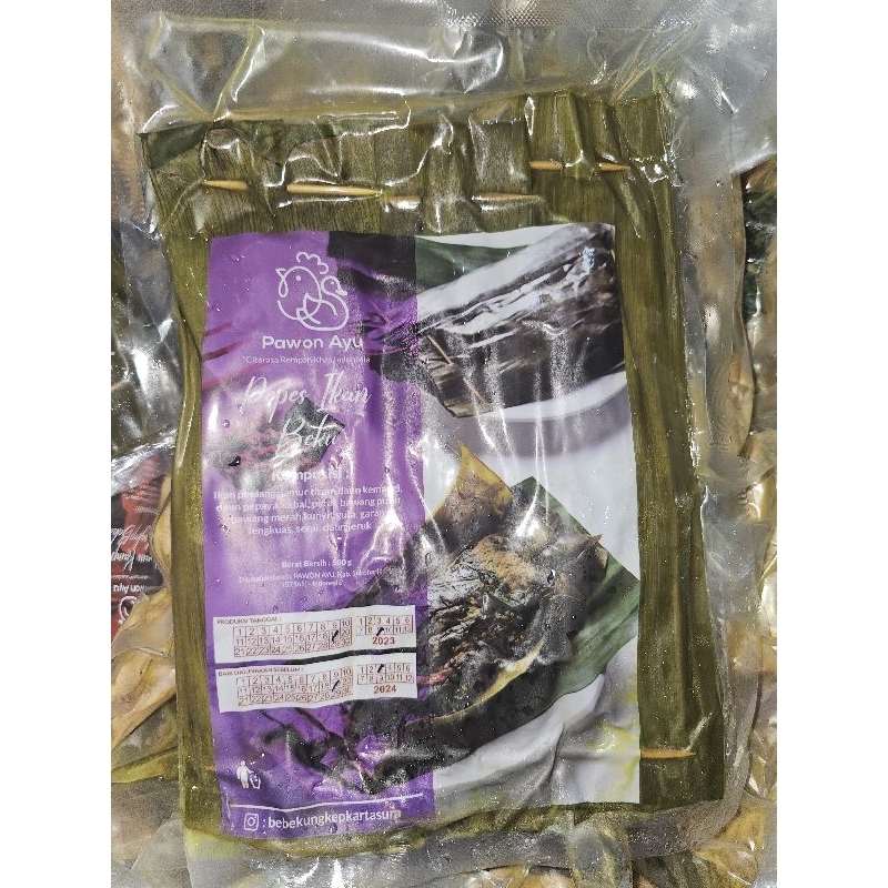 

PEPES IKAN PINDANG KEMANGI PAWON AYU