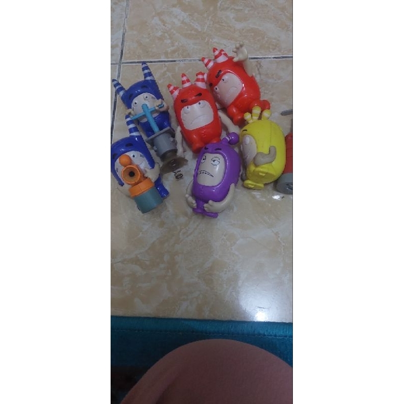 Mainan Odbood oodbods PRELOVED / BEKAS Hadiah Mcdonald MCD Action Figure Mainan KFC Happy Meal