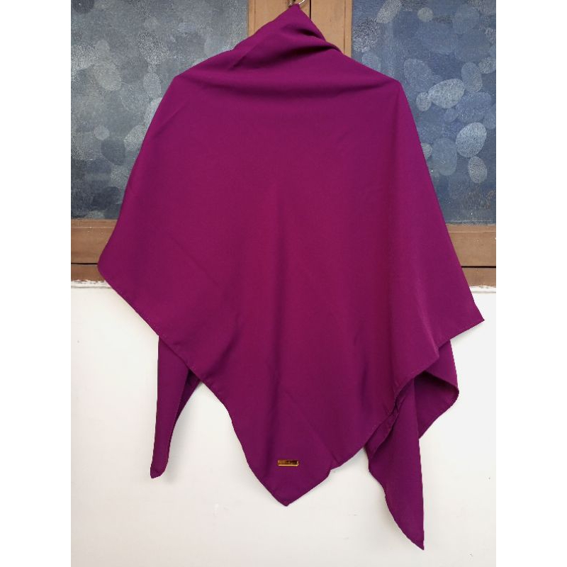 [NEW] SEGIEMPAT POLOS WOLFIS SYARI