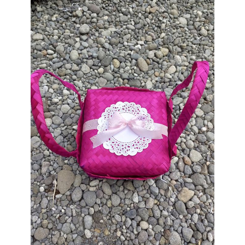 Besek jinjing warna / besek tangkai warna