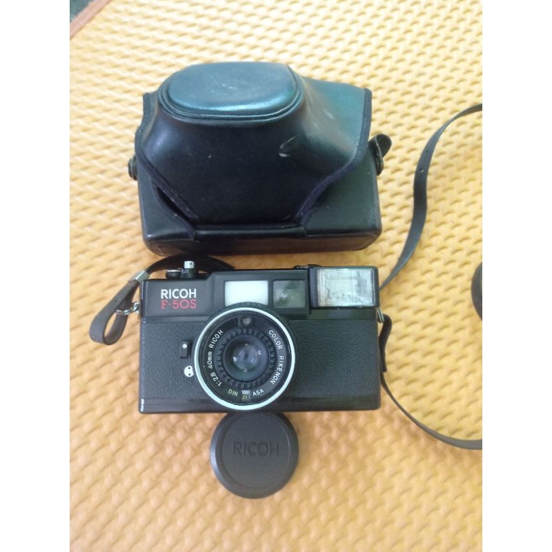 Kamera Analog Ricoh F50s