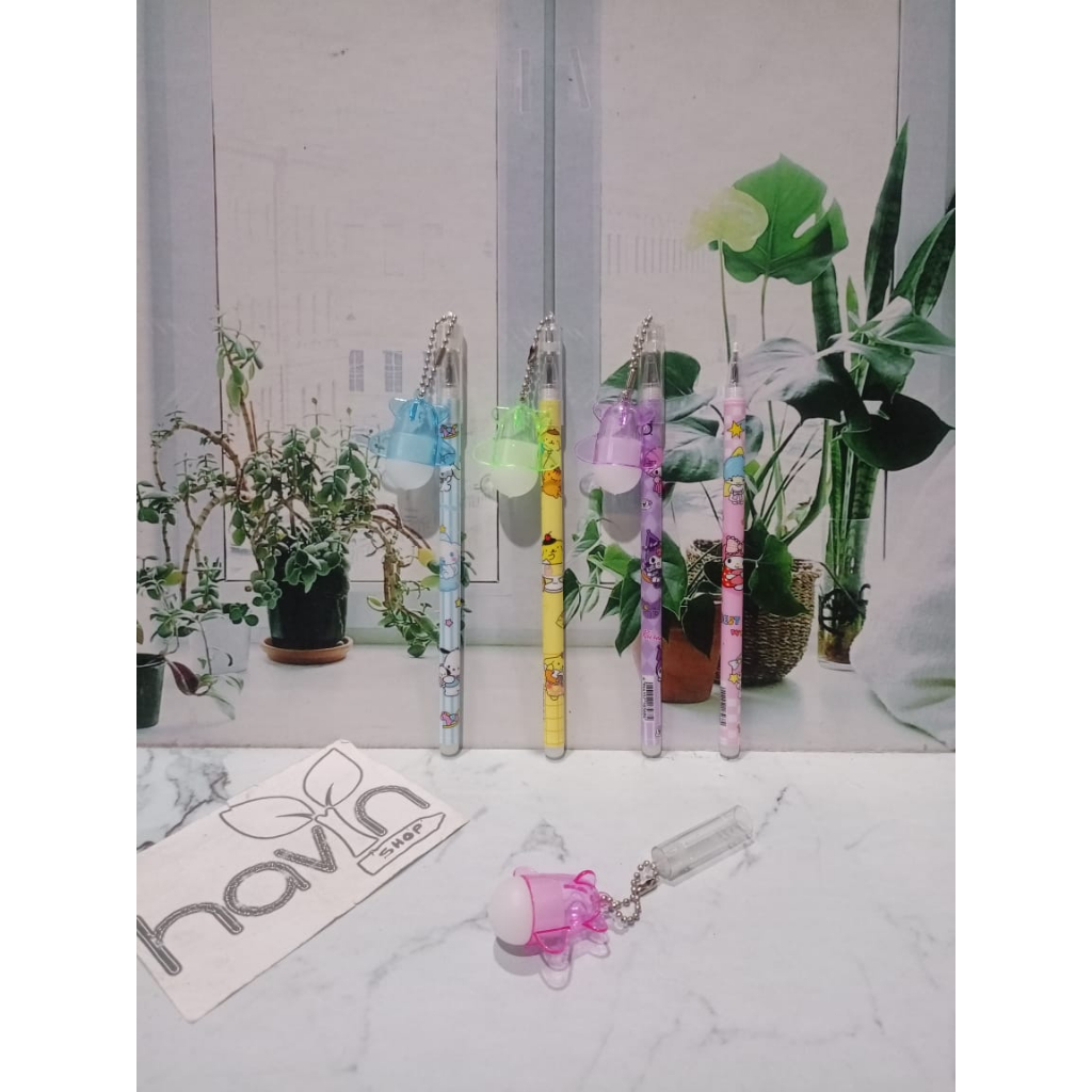 

(12pc) PEN GEL GANTUNG PESAWAT SANRIO KUROMI PENA BALLPEN