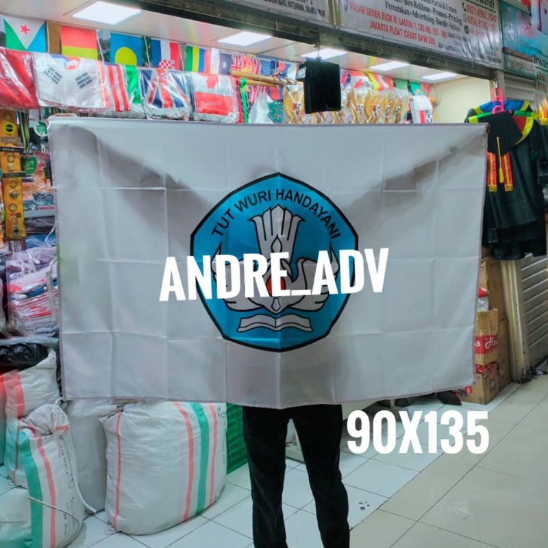 

BENDERA TUT WURI HANDAYANI ukuran 90cmx135cm ready stock