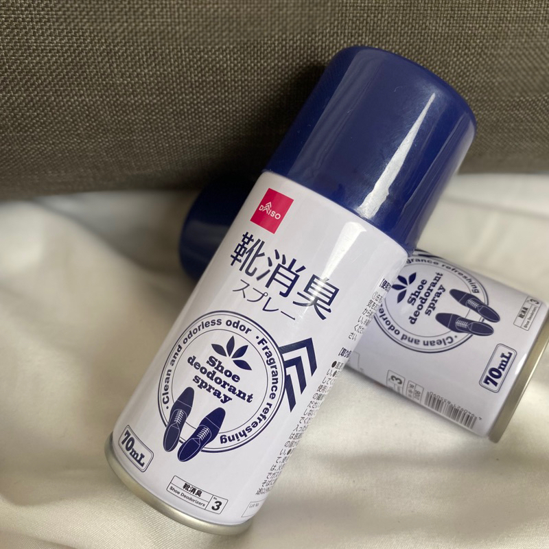 JP DAISO CARE FOR SNEAKERS Cleaners / WATERPROOF SPRAY