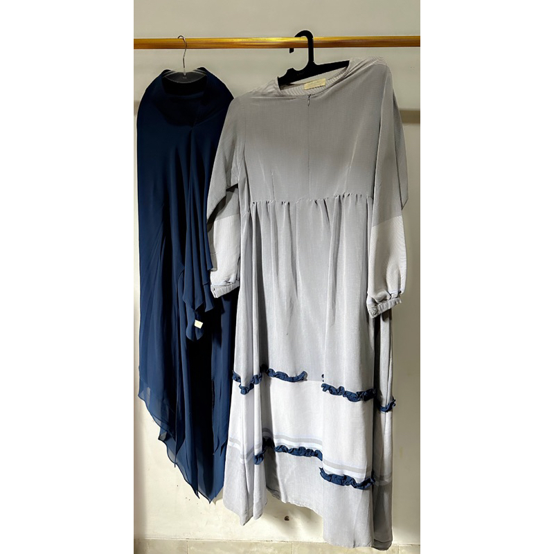 Preloved baju set gamis syari merk Zafeetri