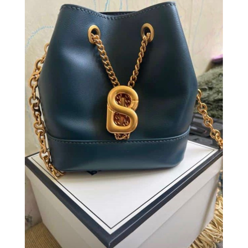 Myra Bag Buttonscarves Benhur