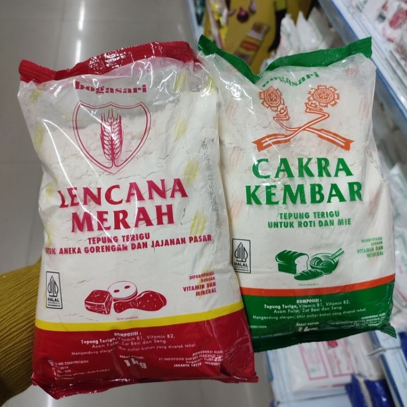 

(1kg) Tepung Terigu Bogasari Lencana Merah & Cakra Kembar