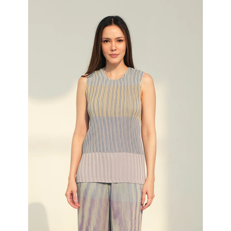 Kyrra x Cathy Sharon Part 2 Lou Jim Pleated Top