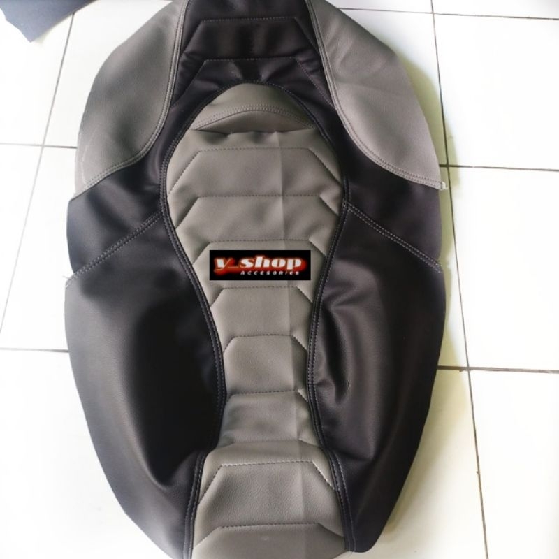 Sarung Cover Jok Motor Vario 160 Modifikasi Custom Retro MBtech