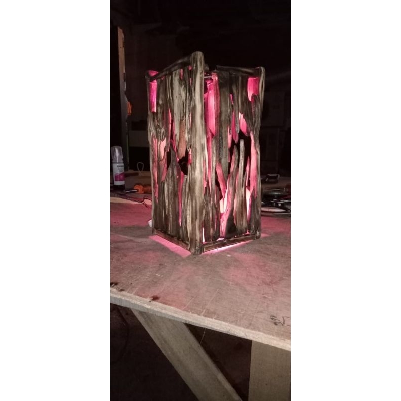 Lampu Hias Lampu Tidur Jati Belanda